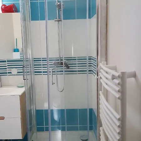 De Standing En Bord De 르그로뒤후아