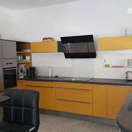 De Standing En Bord De Villa *