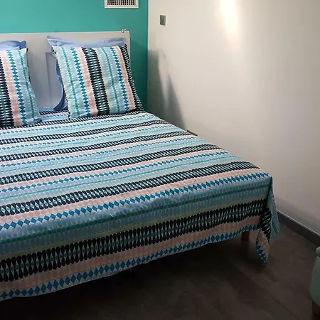 De Standing En Bord De Villa *